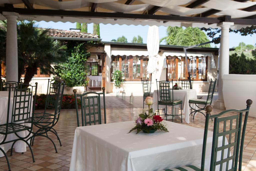 Monastero Resort & Spa Soiano Del Lago Exterior foto